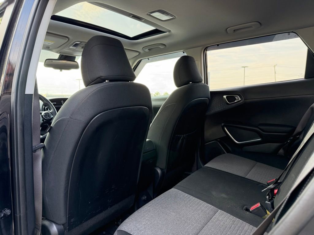 Certified 2022 Kia Soul EX FWD image 25