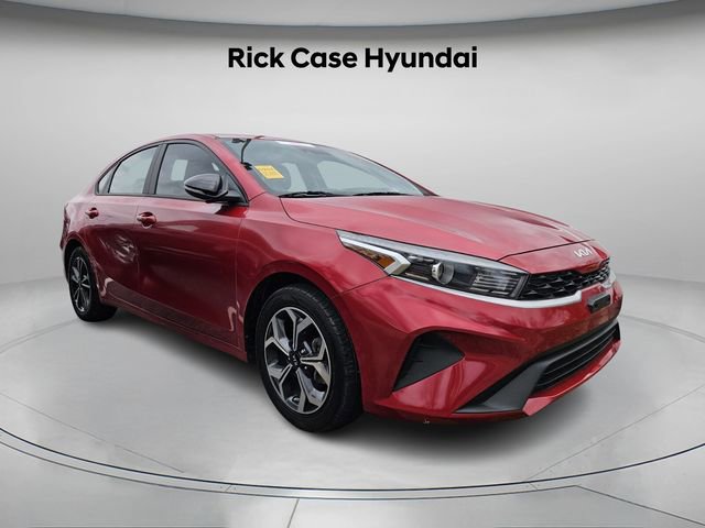 Used 2023 Kia Forte LXS image 4
