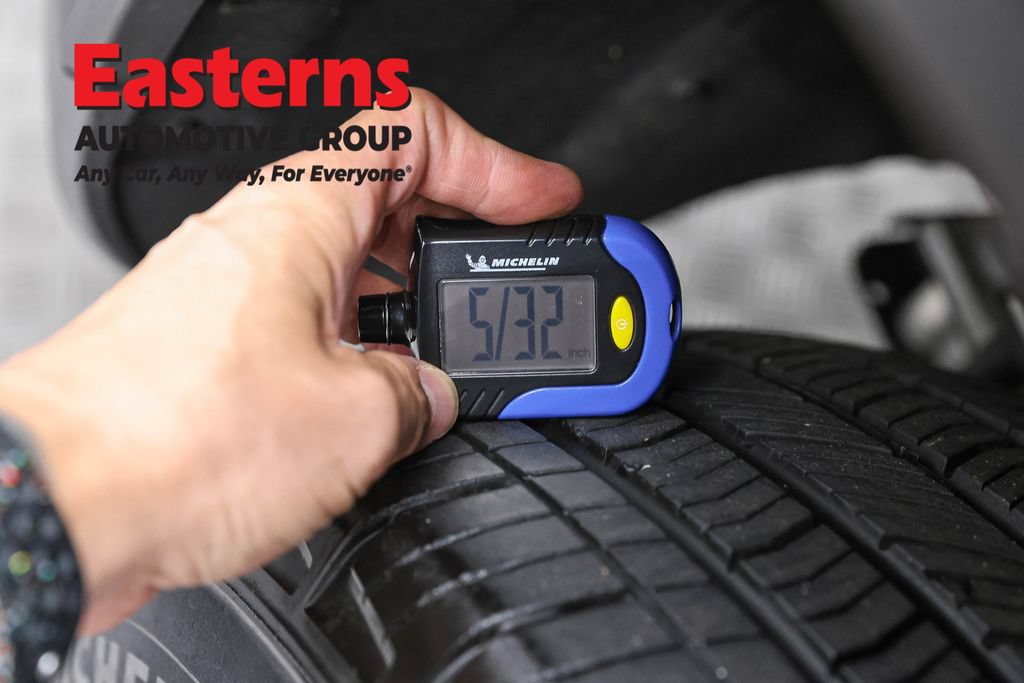 Used 2023 Jeep Grand Cherokee 4WD 4xe image 34