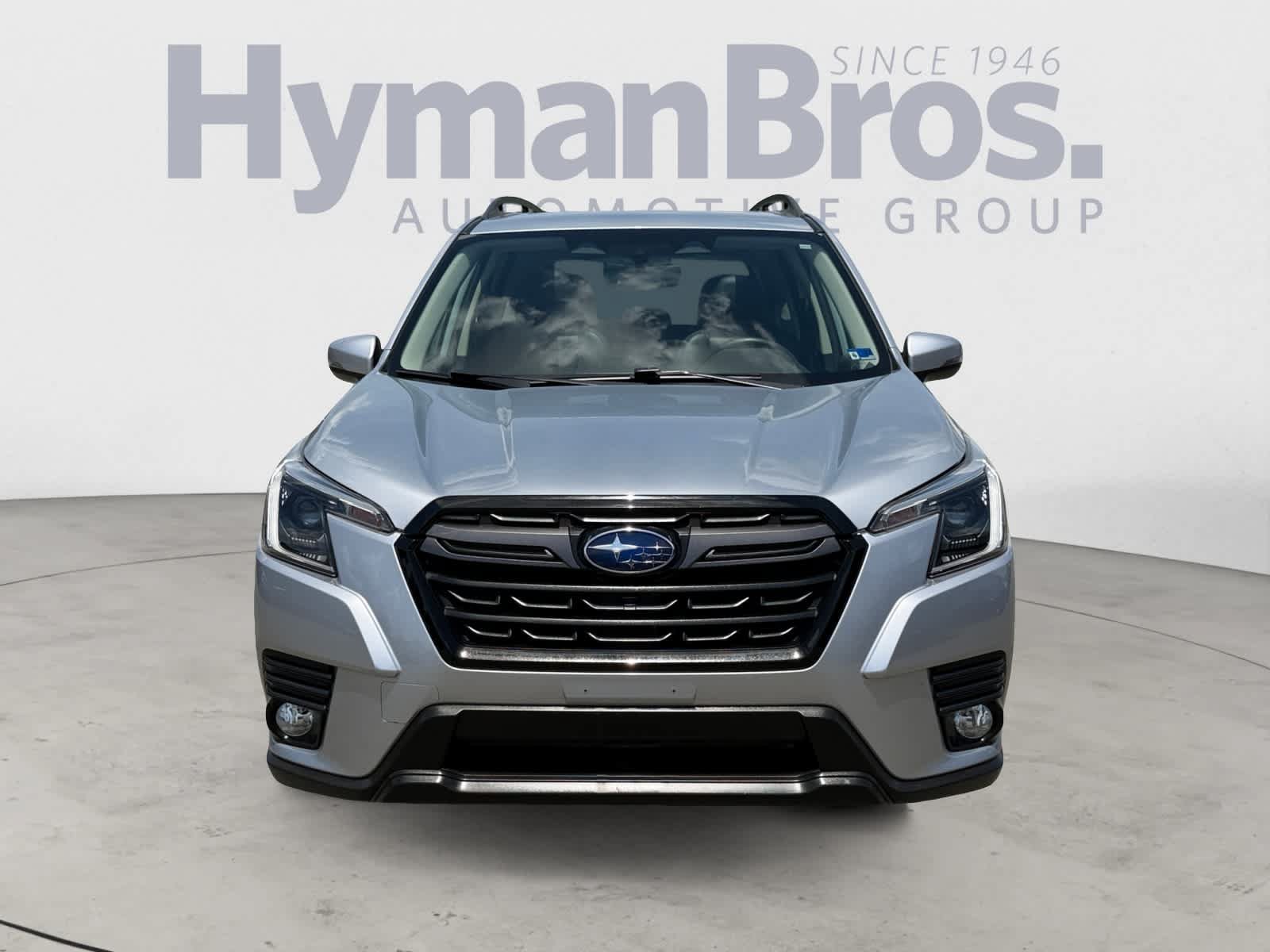 Certified 2023 Subaru Forester Limited AWD/4WD image 9