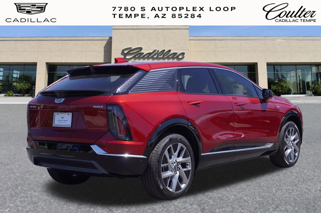 New 2026 Cadillac Optiq Luxury 1 image 3