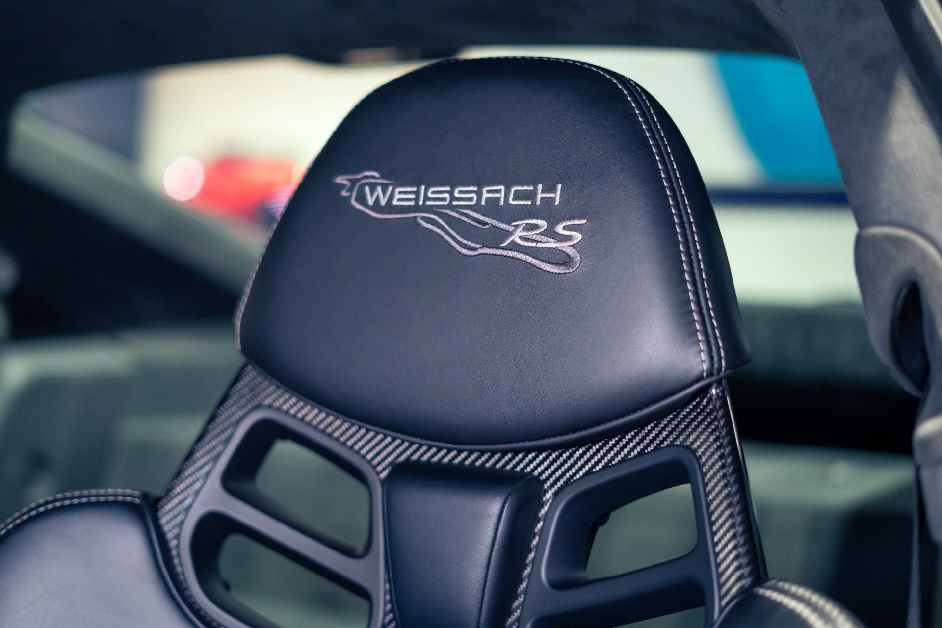 Used 2018 Porsche 911 GT2 RS RWD image 11