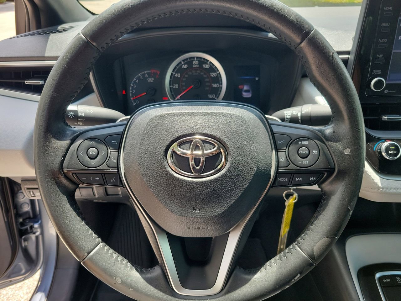 Used 2022 Toyota Corolla SE FWD image 18