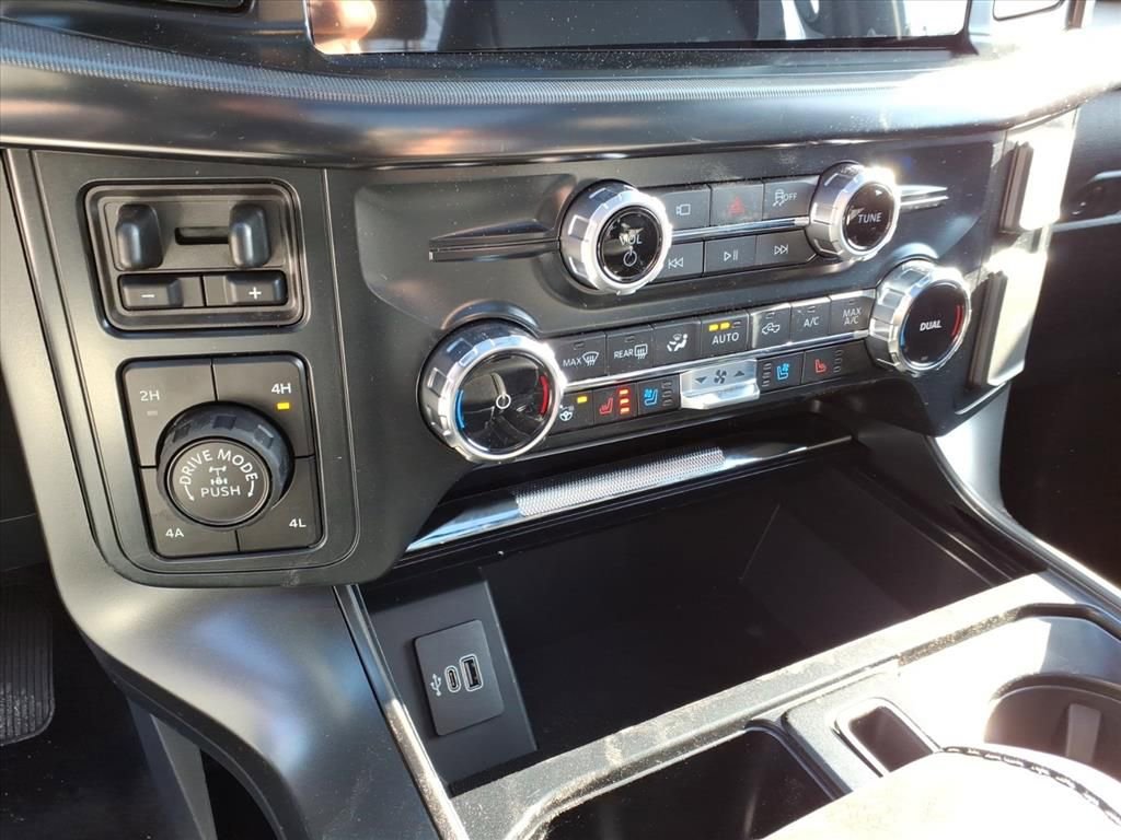 New 2026 Ford F150 Lariat w/ Equipment Group 501A Mid image 19