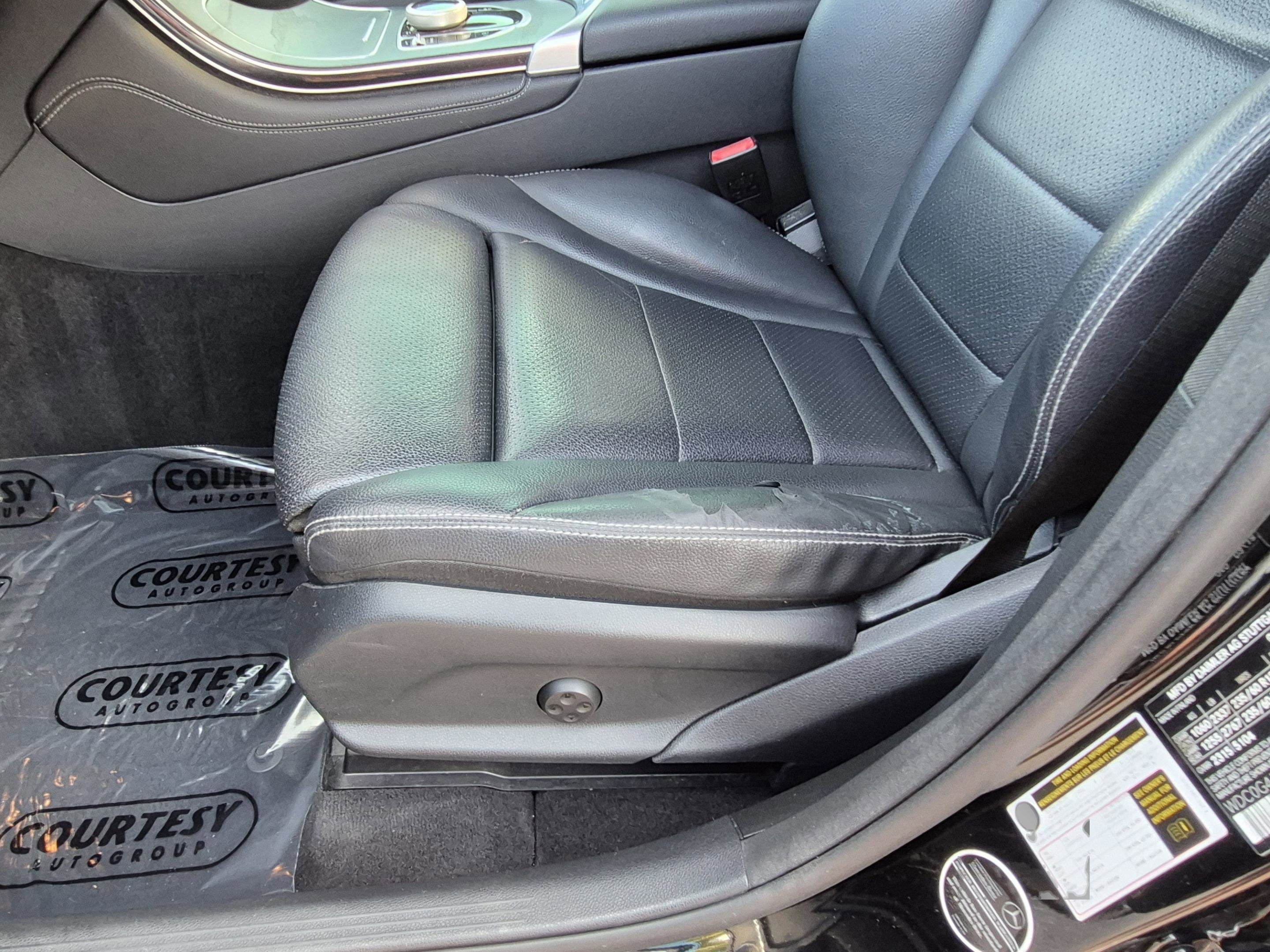 Used 2018 Mercedes-Benz GLC 300 image 22
