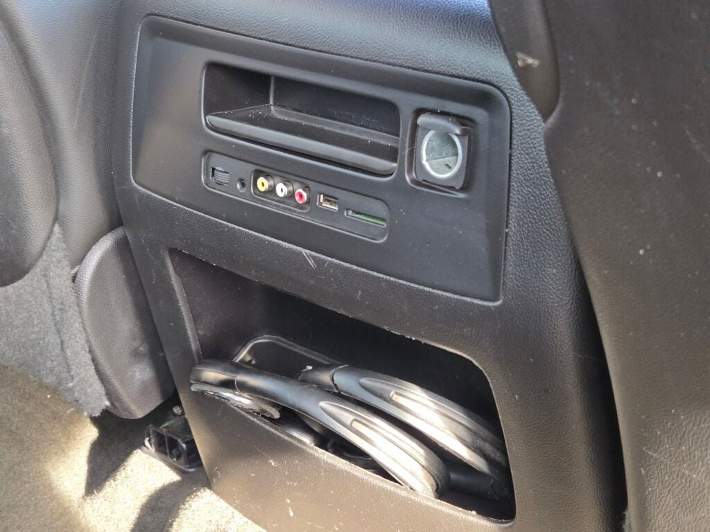 Used 2015 Chevrolet Silverado 1500 LTZ image 13