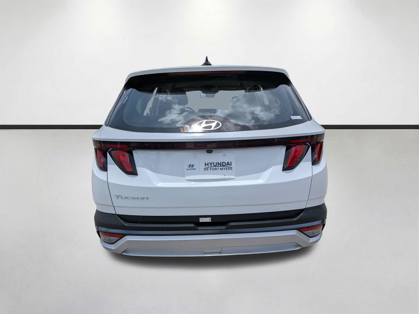 Used 2025 Hyundai Tucson SE FWD image 5