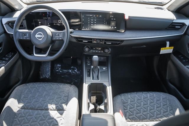 New 2026 Nissan Kicks SV image 18