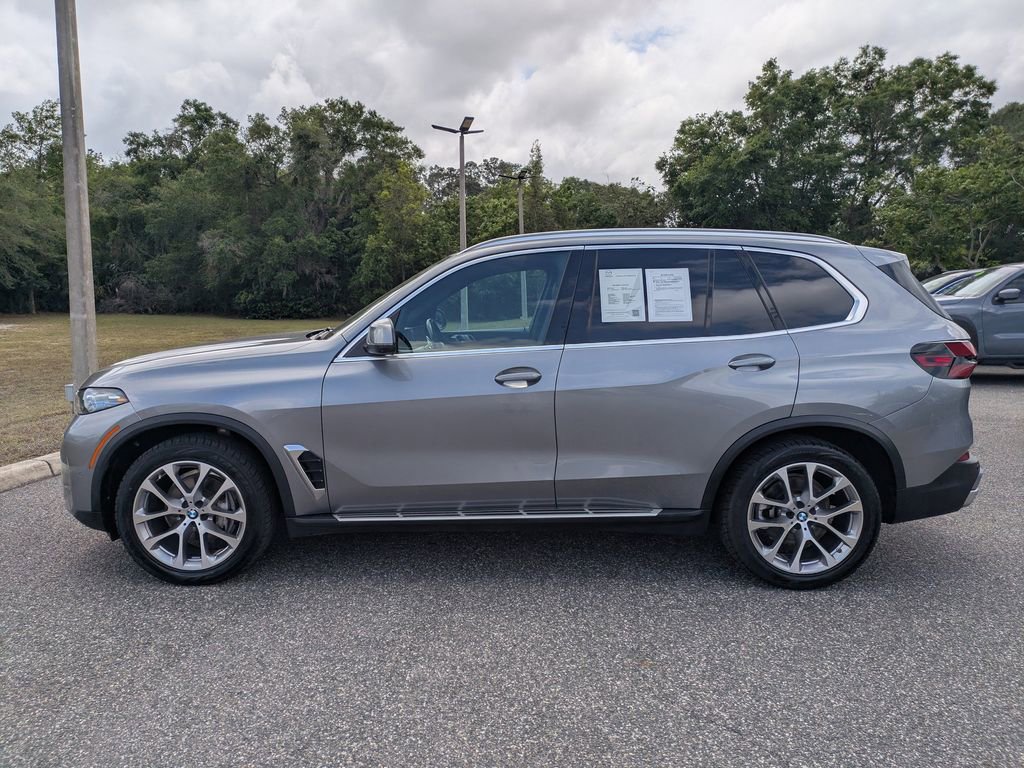 Used 2024 BMW X5 sDrive40i image 6