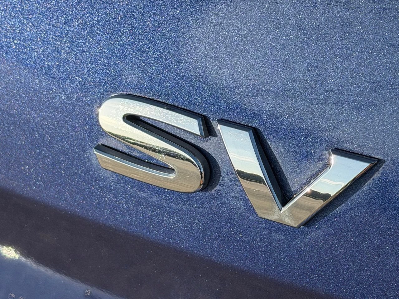 Used 2019 Nissan Rogue SV w/ Sun & Sound Touring Package FWD image 9
