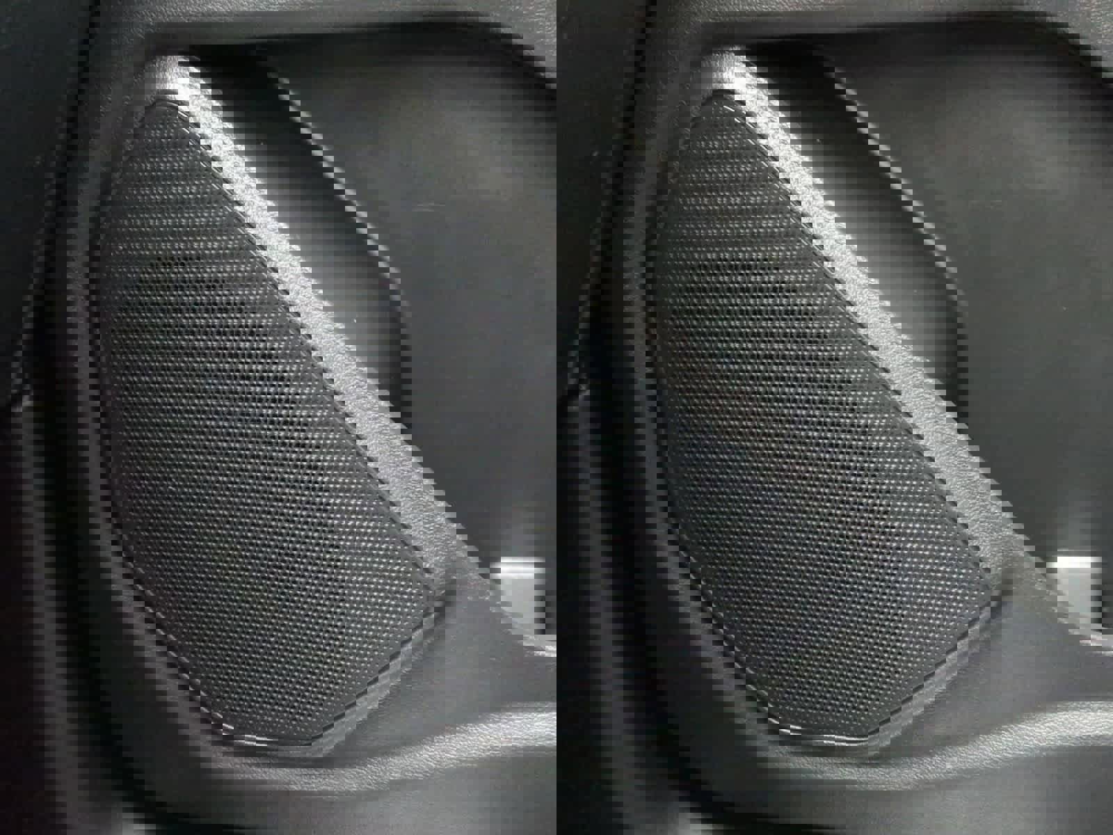 Used 2022 Ford Explorer XLT w/ Class IV Trailer Tow Package image 30