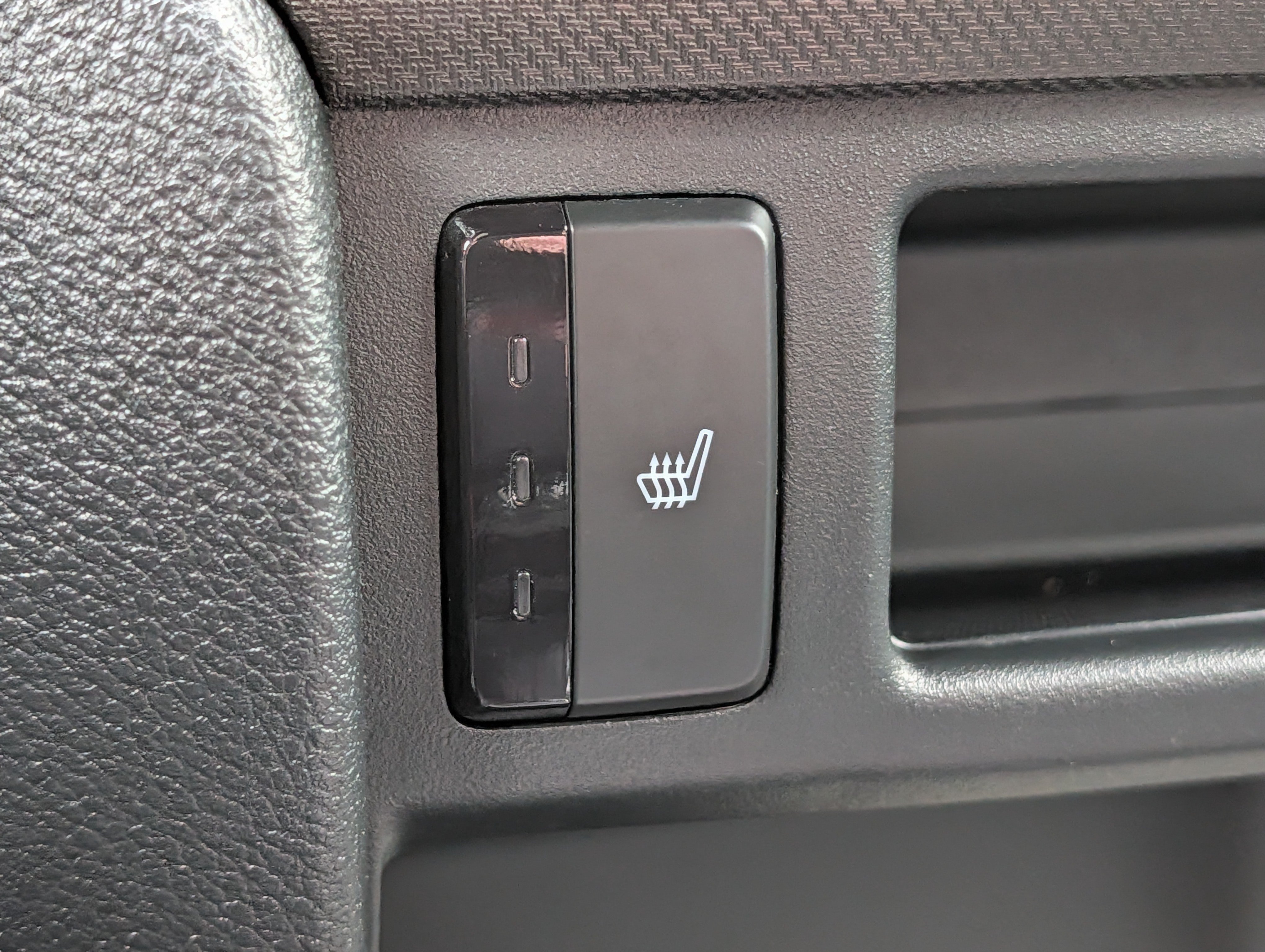 Used 2022 Honda Passport TrailSport image 30