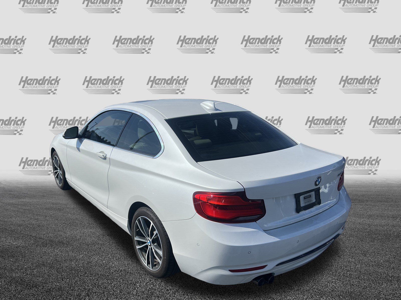 Used 2019 BMW 230i Coupe w/ Premium Package RWD image 7