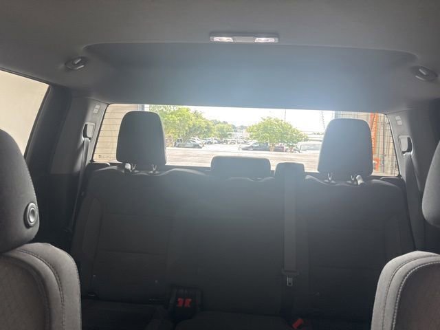 Used 2022 Chevrolet Silverado 1500 LT AWD/4WD image 16