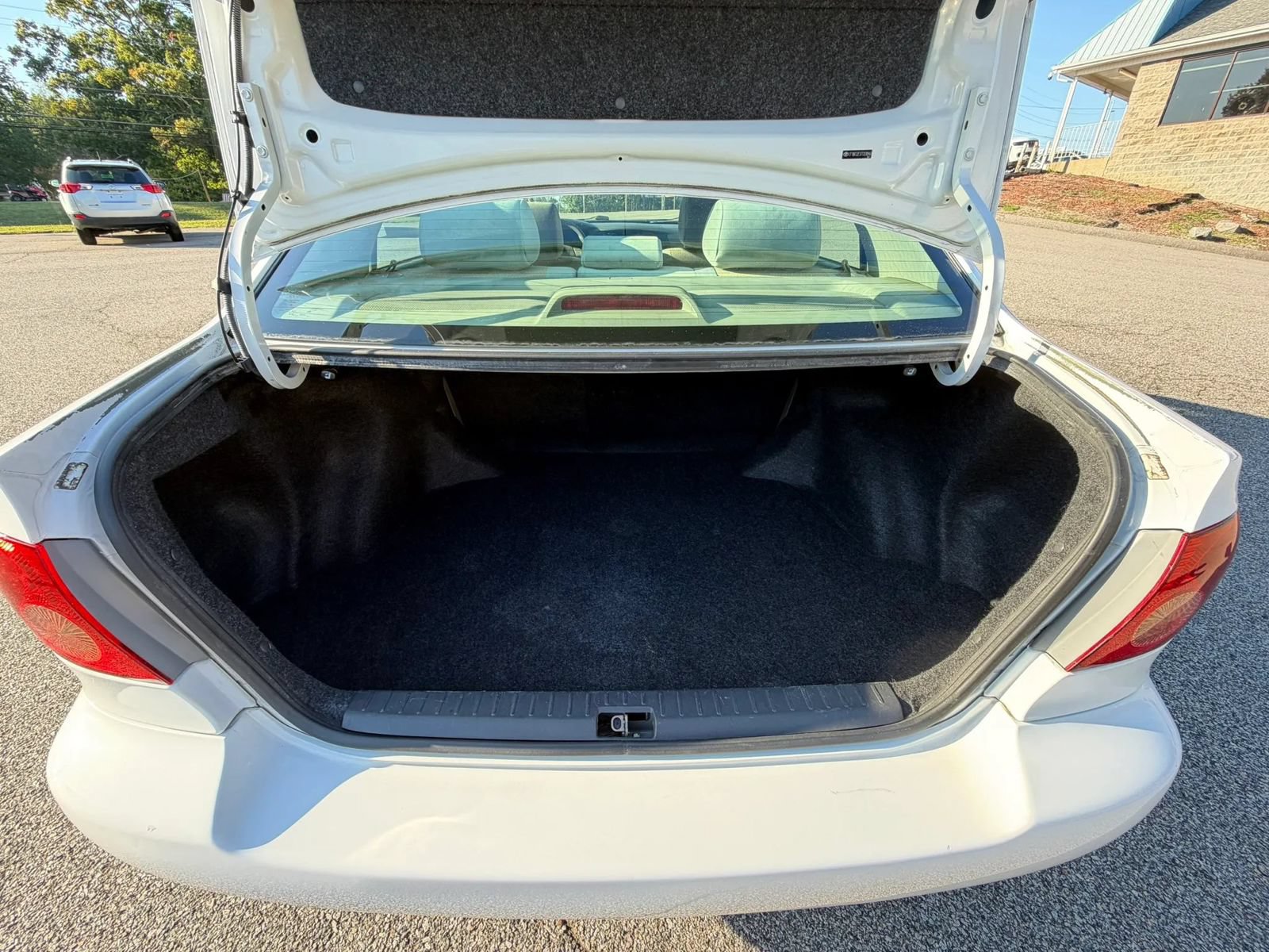 Used 2007 Toyota Corolla LE w/ All Weather Guard Pkg FWD image 7