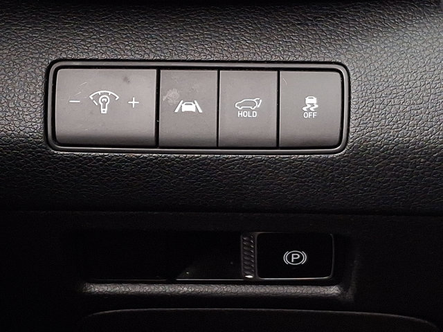 Certified 2023 Hyundai Santa Fe SEL w/ Winter Weather Package image 27