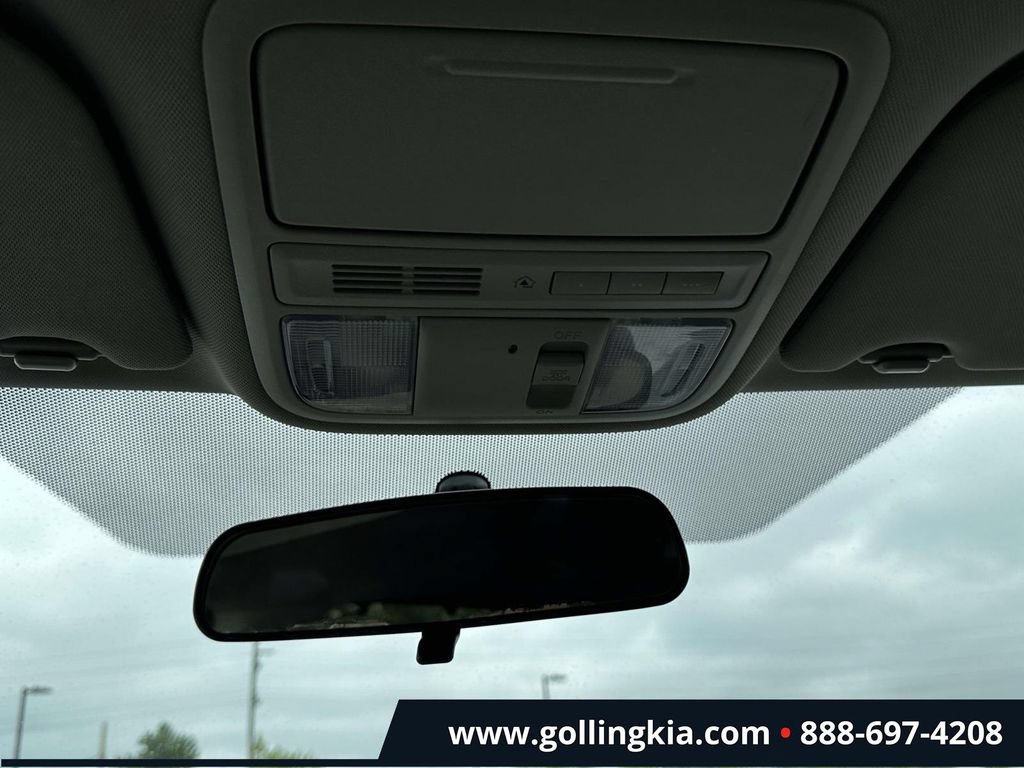 Used 2014 Honda Odyssey EX image 28