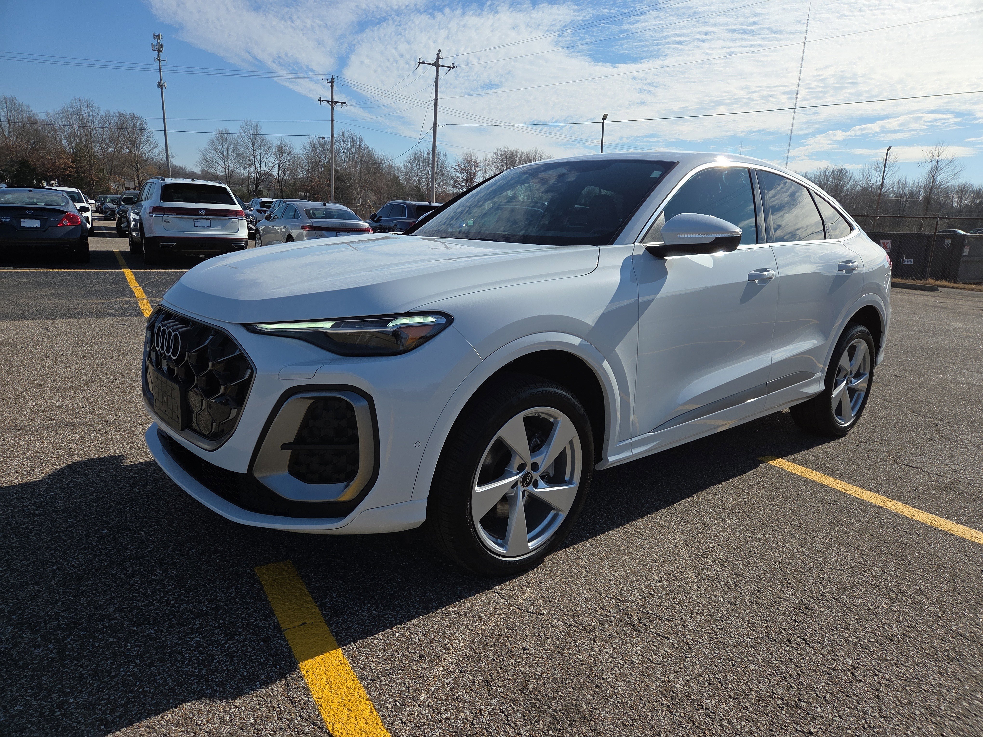 Certified 2025 Audi Q5 Premium Plus w/ Premium Plus