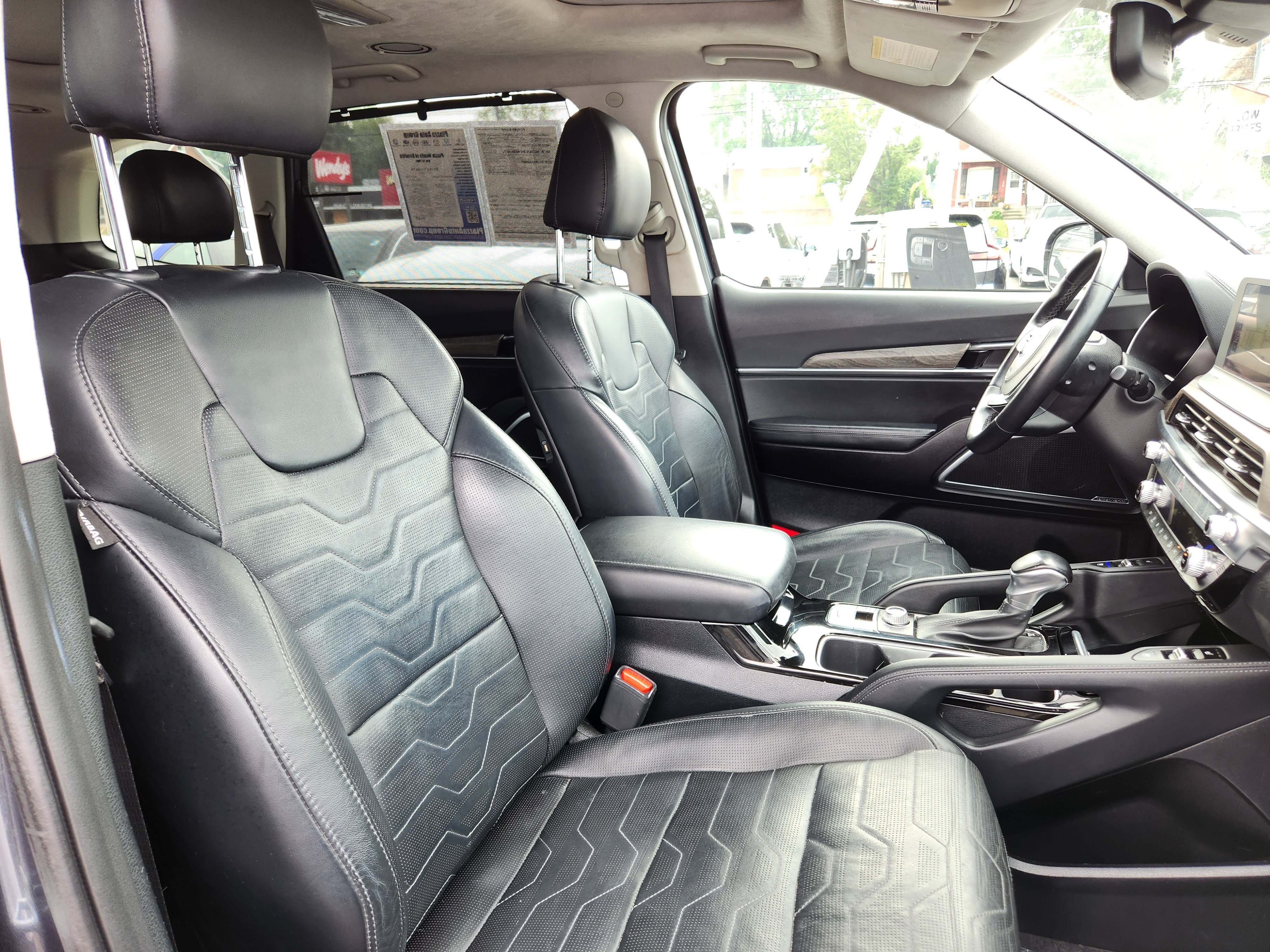 Used 2020 Kia Telluride SX w/ SX Prestige Package AWD/4WD image 17