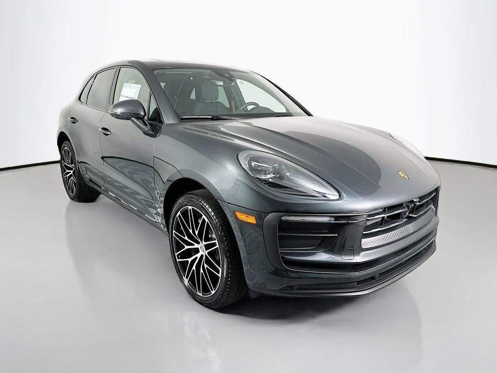 New 2026 Porsche Macan AWD/4WD image 7
