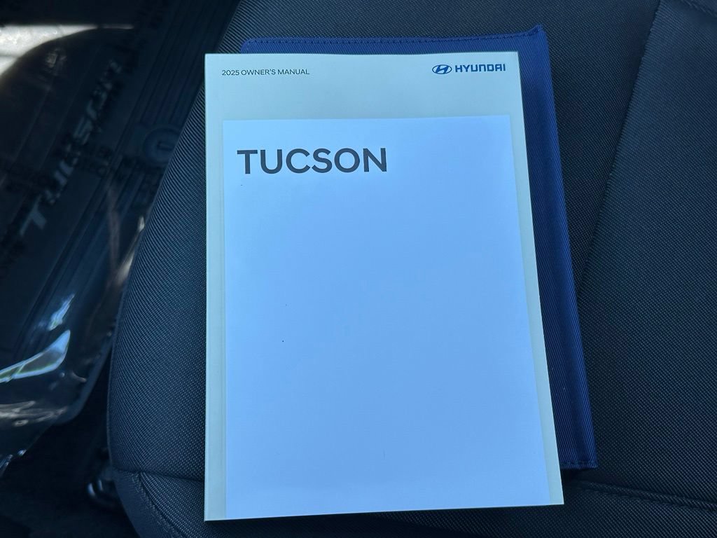 Certified 2025 Hyundai Tucson SE AWD/4WD image 24
