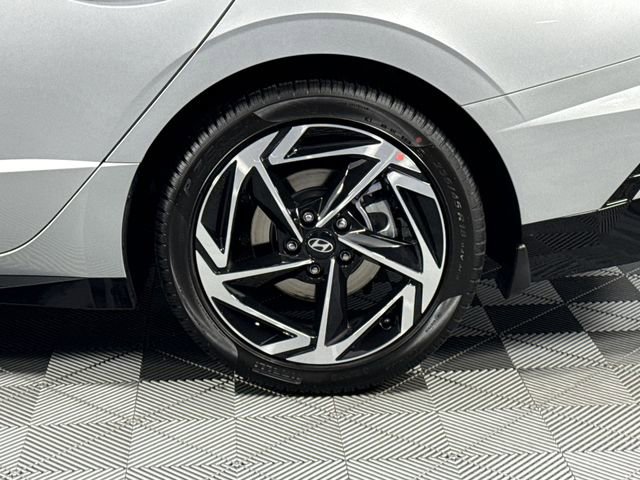 New 2026 Hyundai Sonata SEL FWD image 9