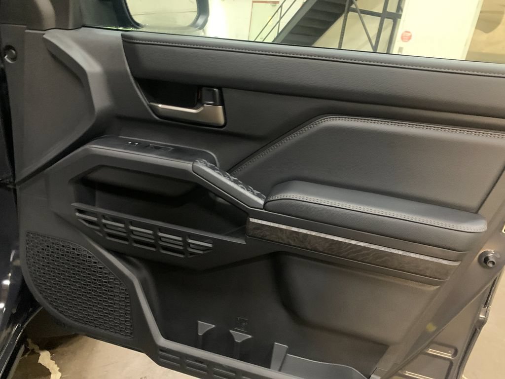 New 2026 Toyota Tacoma Limited AWD/4WD image 19