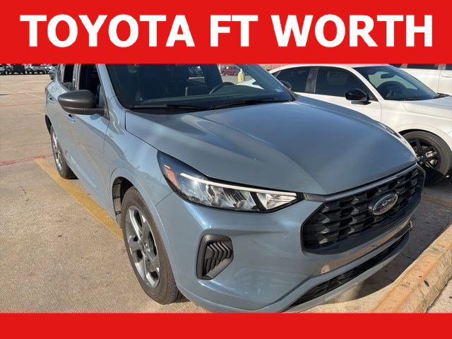 Used 2024 Ford Escape ST-Line w/ Equipment Group 301A FWD image 1