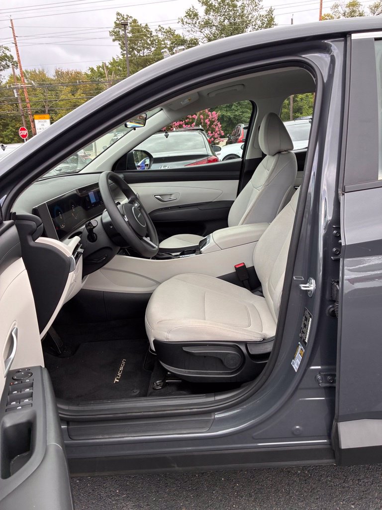 Certified 2026 Hyundai Tucson SE AWD/4WD image 28