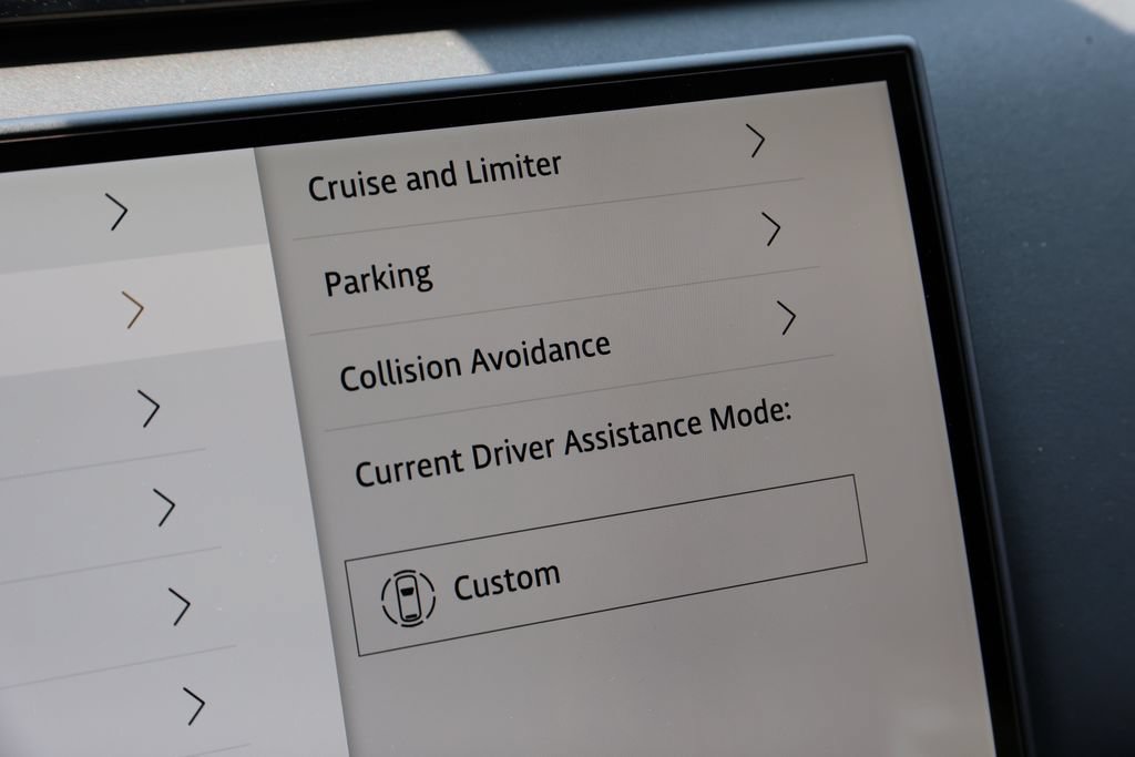 New 2026 Land Rover Range Rover Velar S AWD/4WD image 25