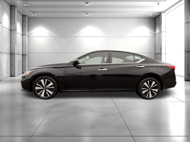 Used 2022 Nissan Altima 2.5 SV AWD/4WD image 4