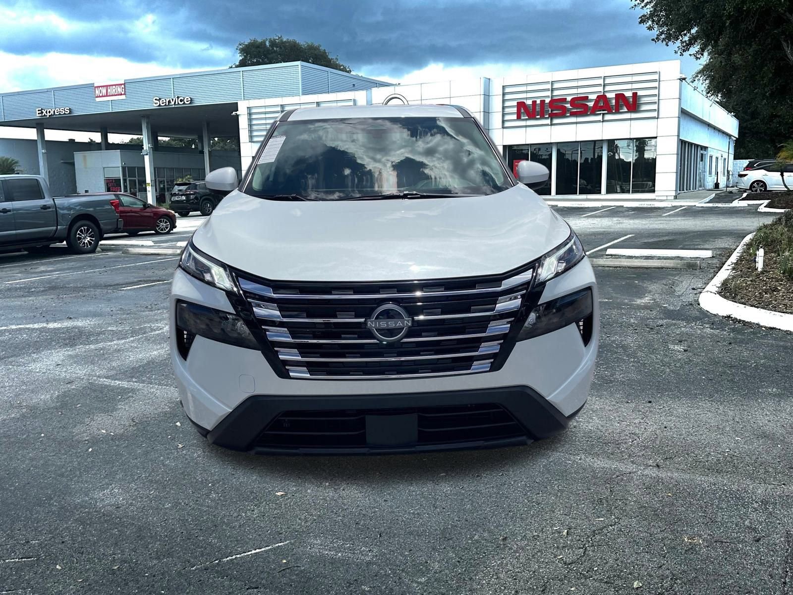 New 2026 Nissan Rogue SV image 9