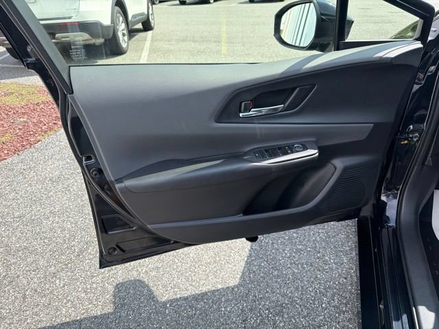 Used 2024 Toyota Prius XLE AWD/4WD image 11