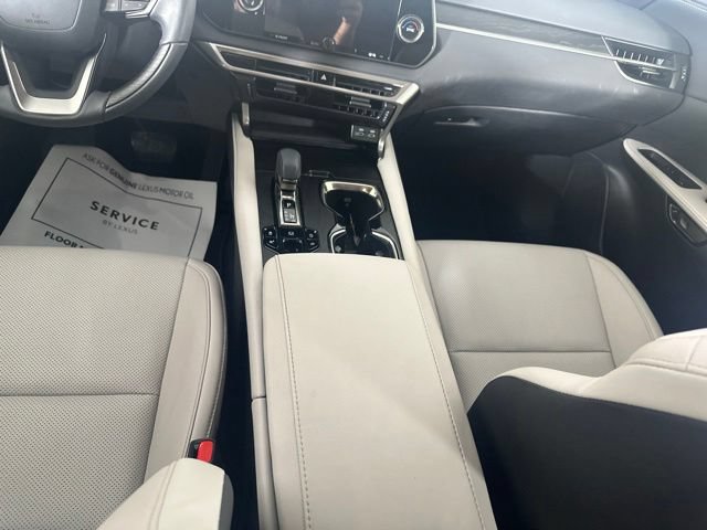 Used 2024 Lexus RX 350 Premium w/ Cold Area Package AWD/4WD image 22