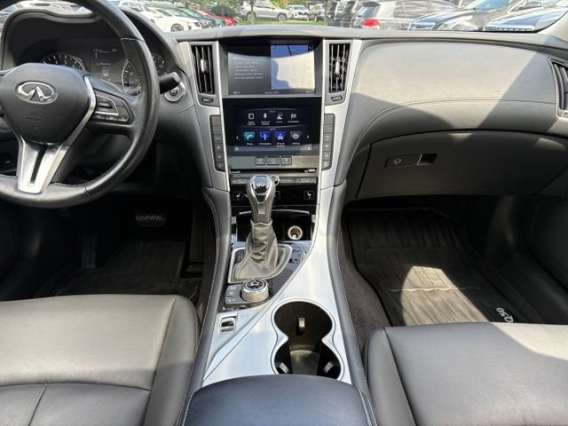 Used 2019 INFINITI Q50 Luxe w/ Essential Package (3.0T Luxe) AWD/4WD image 21