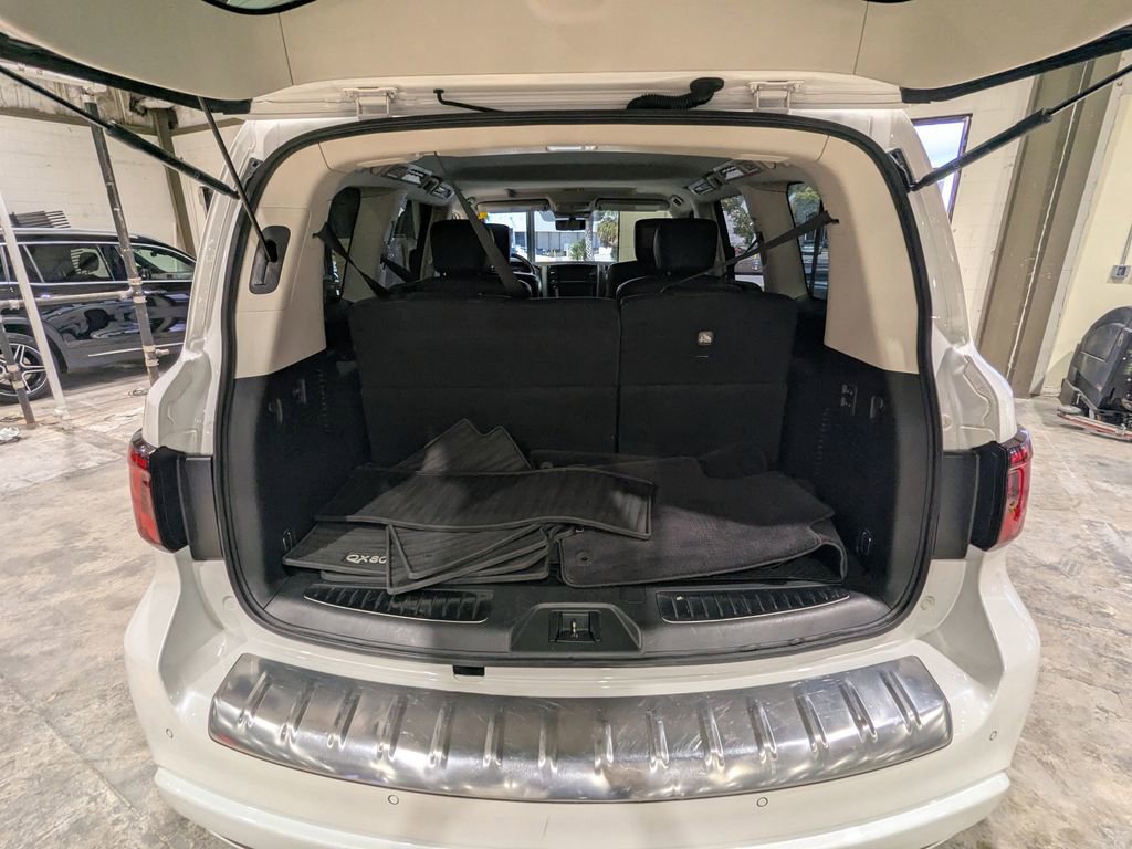 Used 2020 INFINITI QX80 Limited image 25