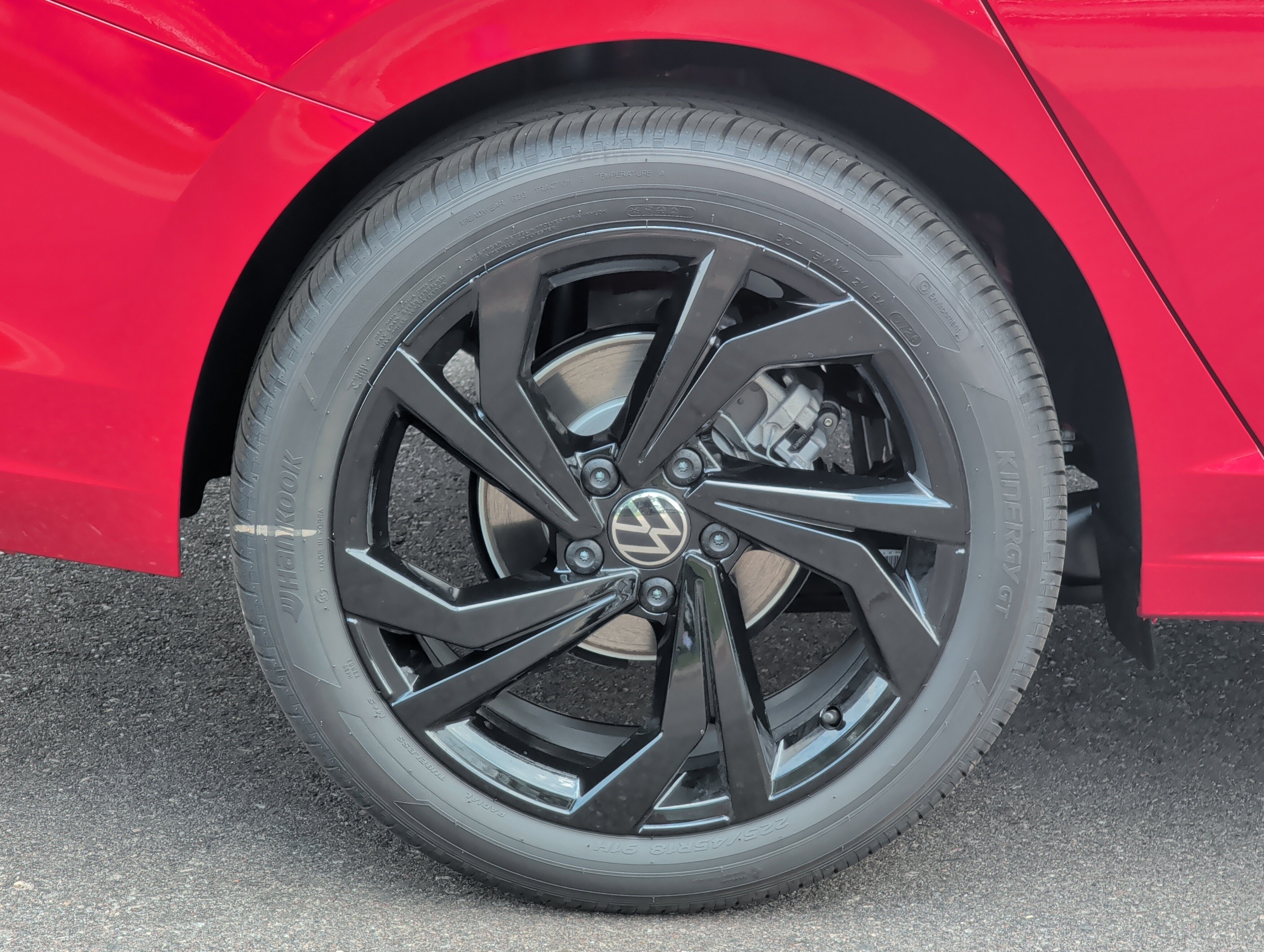 New 2026 Volkswagen Jetta SE FWD image 5