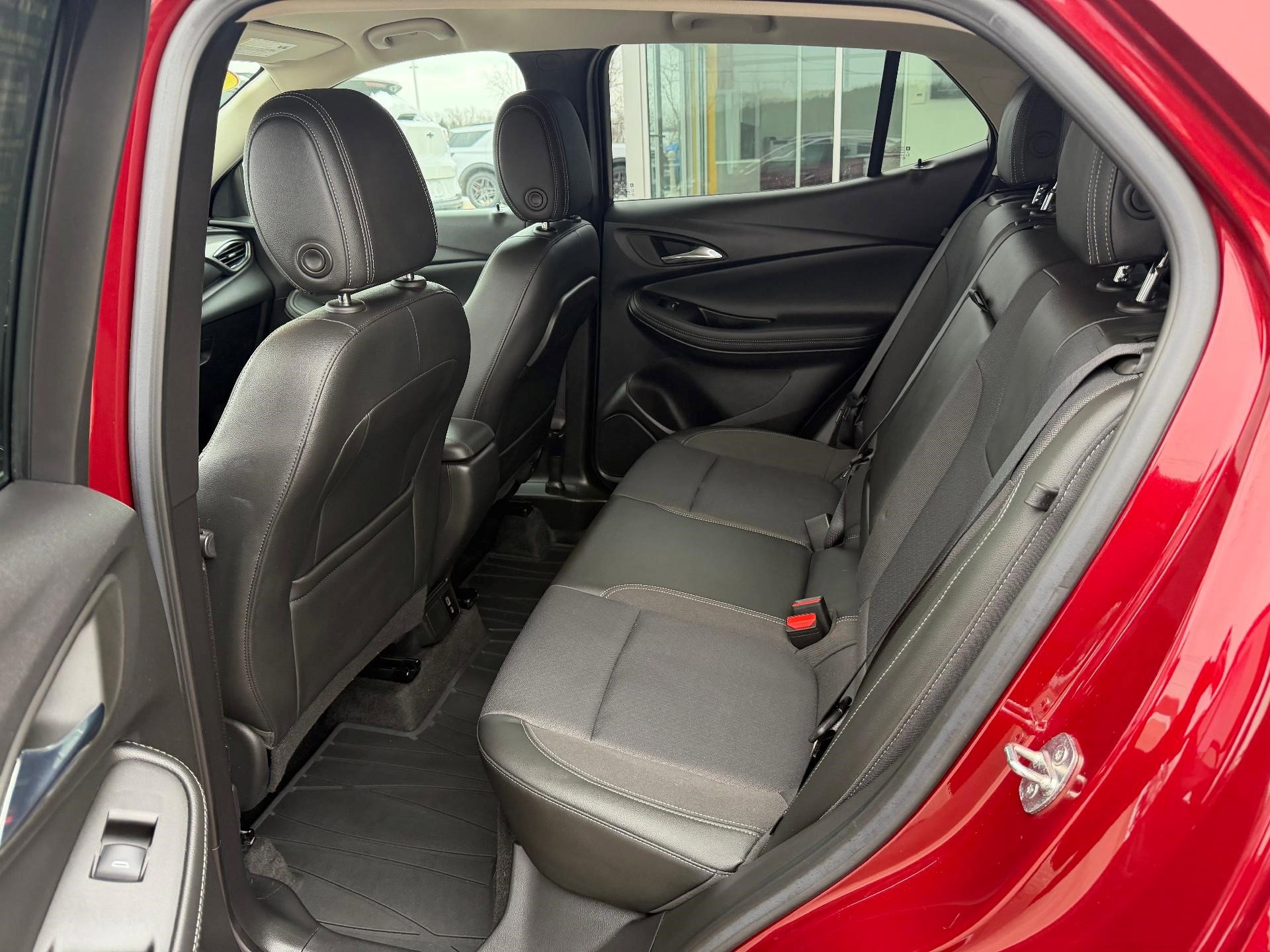 Certified 2023 Buick Encore GX Select w/ Sport Touring Package image 27