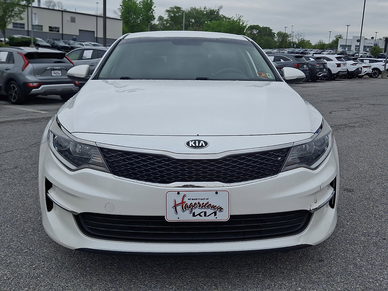 Used 2016 Kia Optima LX FWD image 2