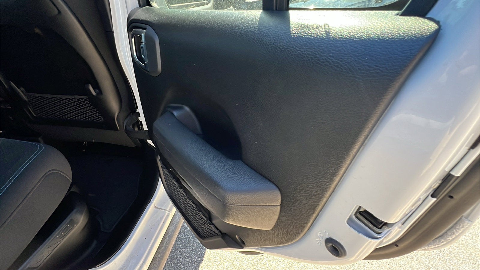 Used 2025 Jeep Wrangler Unlimited Rubicon 4xe w/ Convenience Group image 20