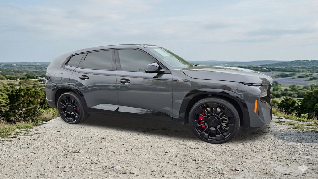 Used 2025 BMW XM image 14