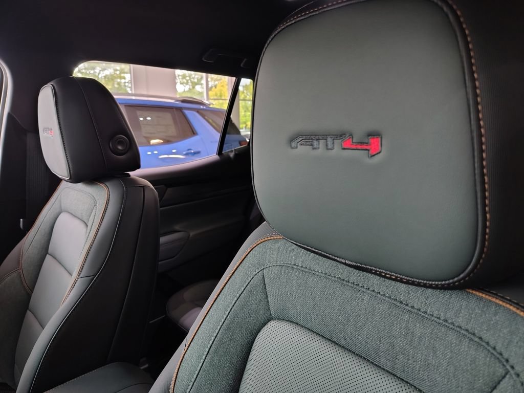 New 2026 GMC Terrain AT4 w/ Technology Package II AWD/4WD image 26