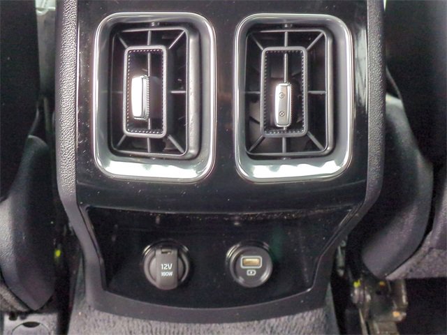 Used 2023 Kia Sorento SX image 23