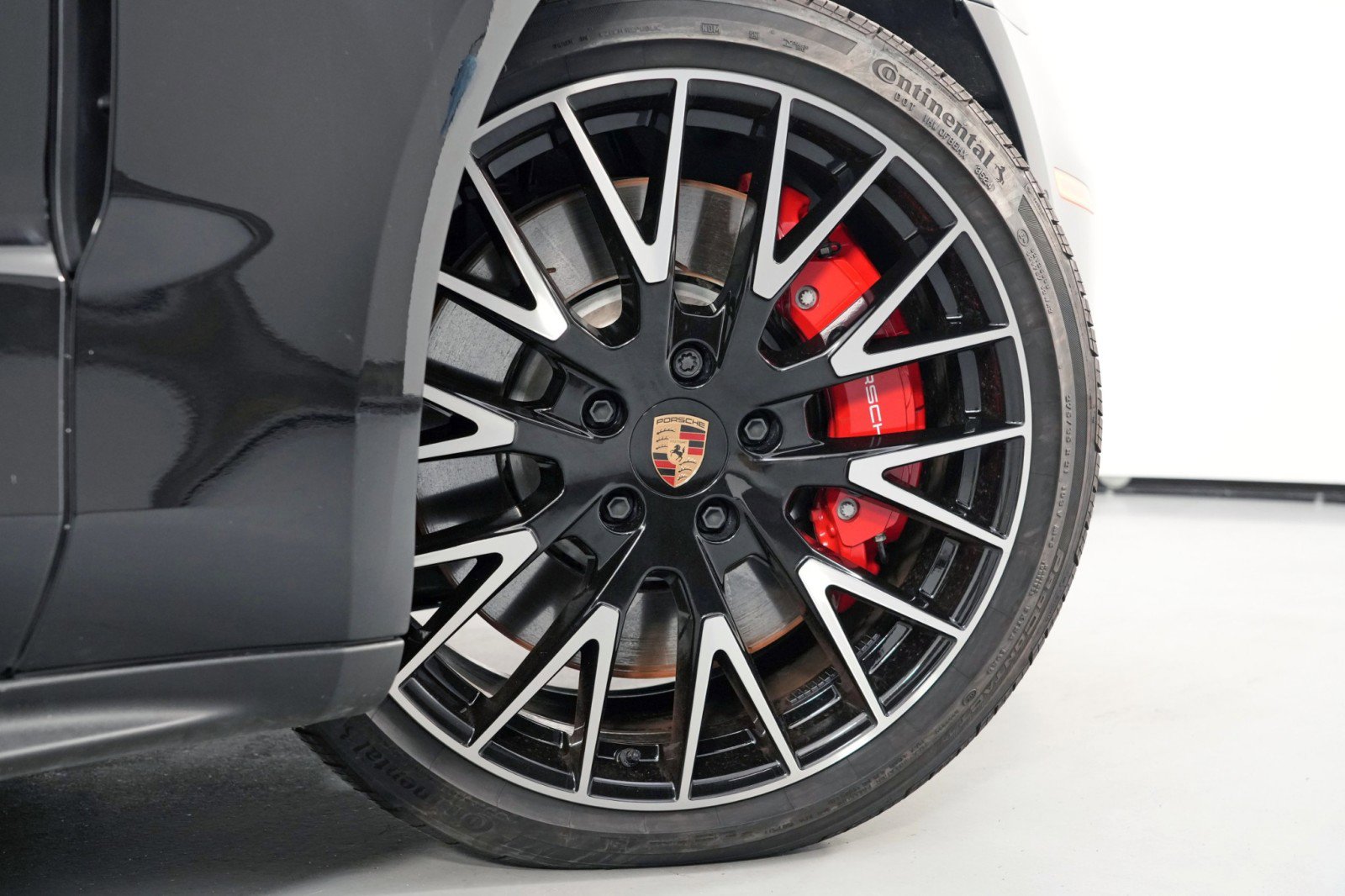 Used 2025 Porsche Panamera 4S w/ Premium Package image 62