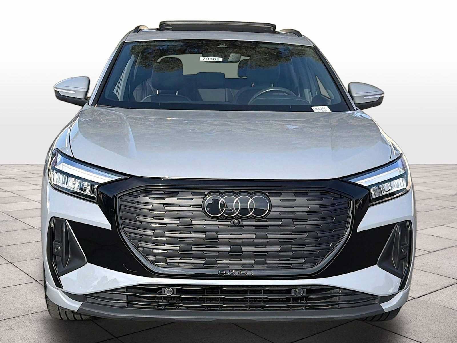 Used 2024 Audi Q4 e-tron Premium Plus w/ Premium Plus AWD/4WD image 7