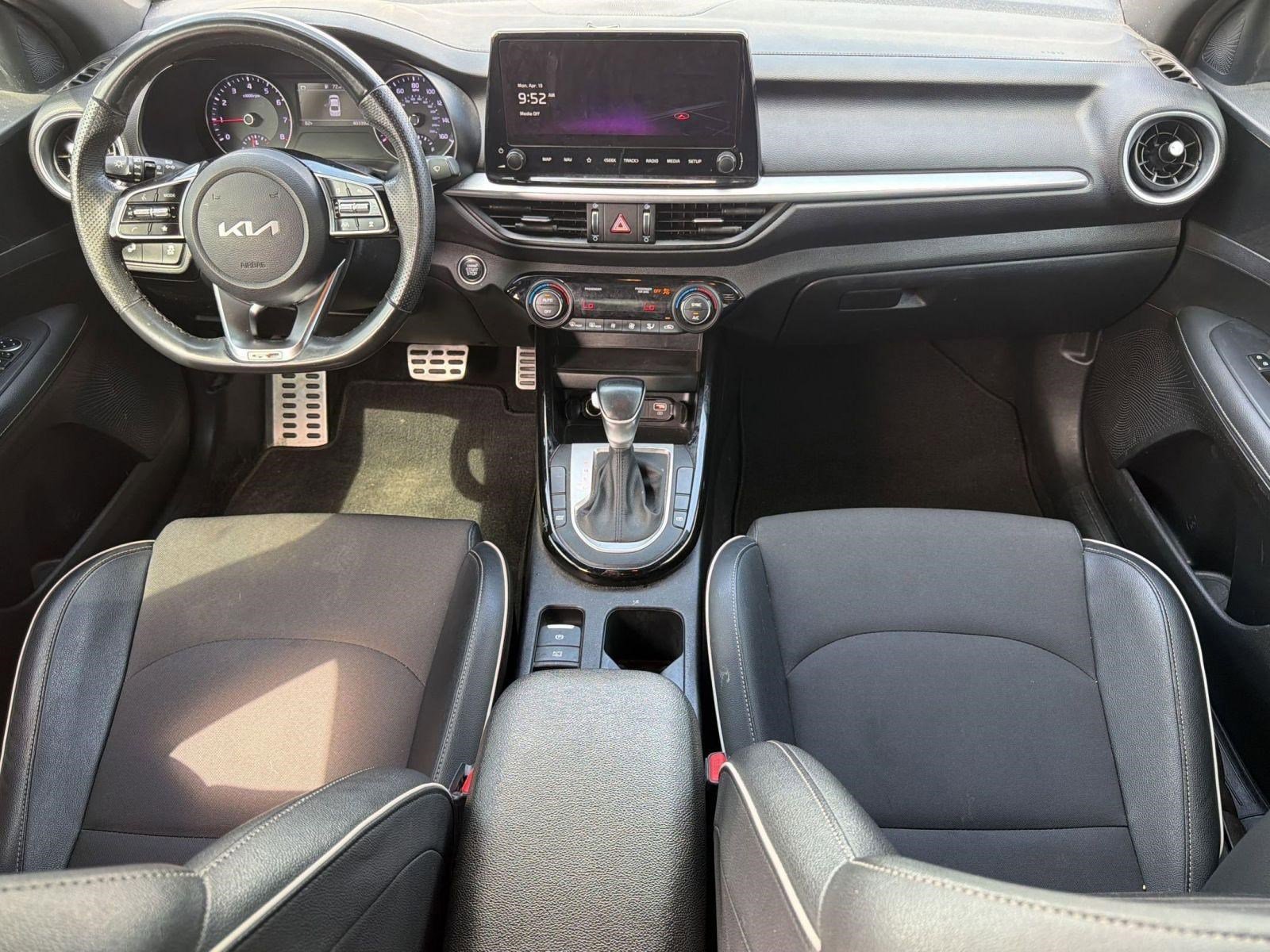 Used 2023 Kia Forte GT-Line w/ GT-Line Technology Package image 14