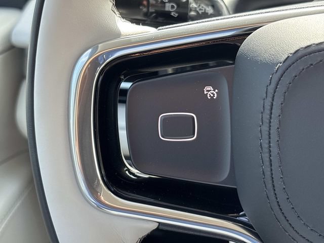 New 2026 Lincoln Navigator L Premier AWD/4WD image 24