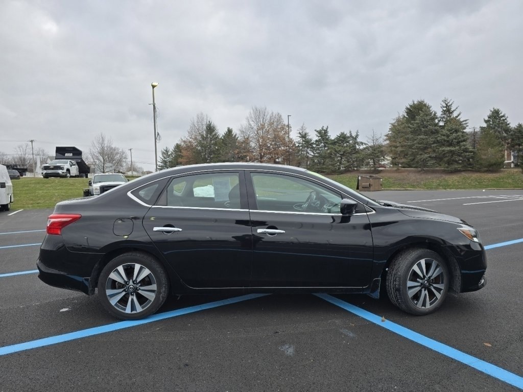 Used 2019 Nissan Sentra SV w/ Special Edition Package image 16
