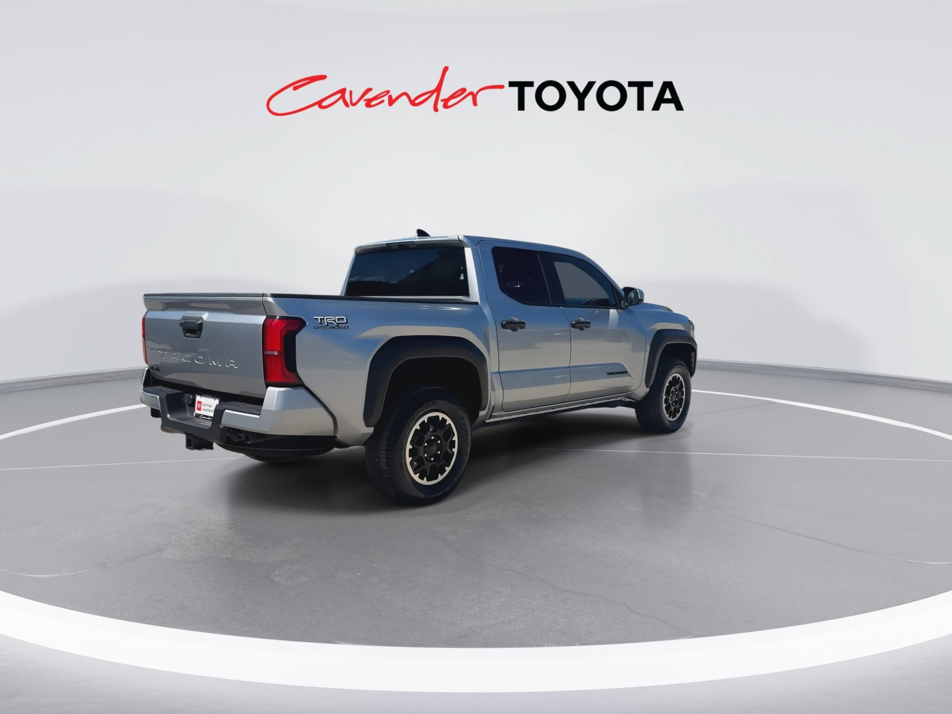 Certified 2025 Toyota Tacoma TRD Off-Road AWD/4WD image 8