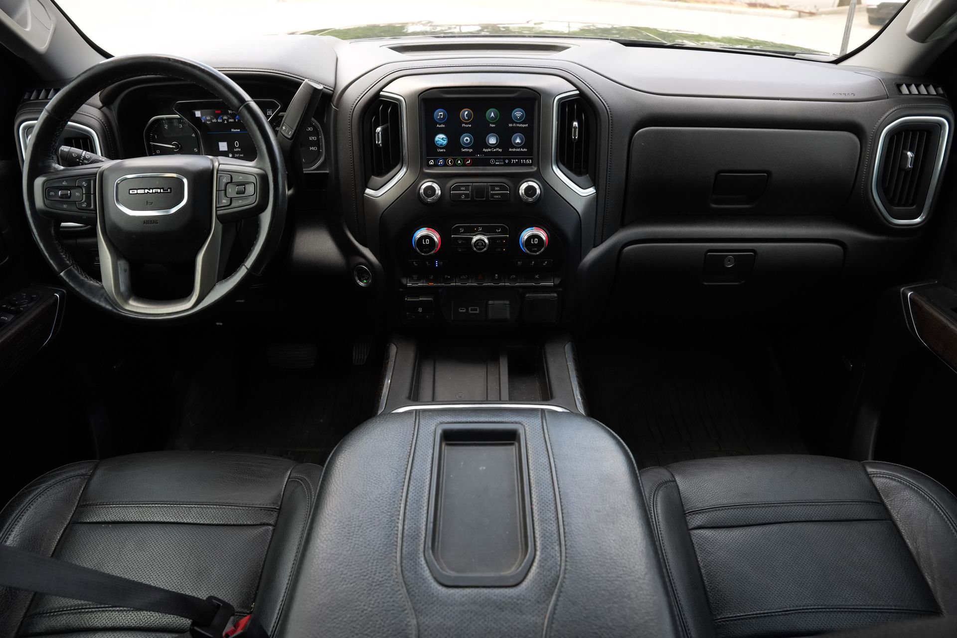 Used 2022 GMC Sierra 3500 Denali w/ Denali Ultimate Package image 7